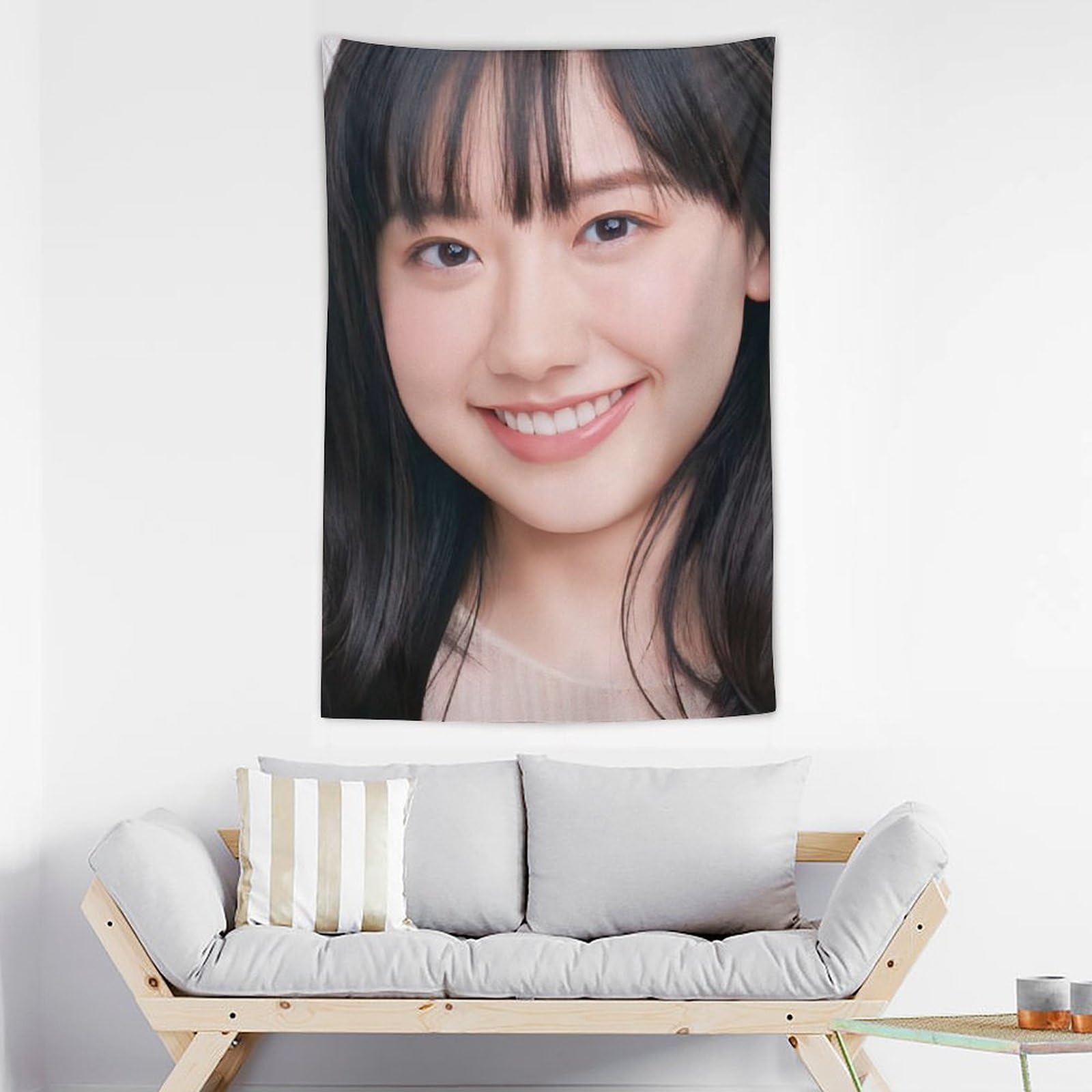 Amazon.co.jp: 芦田愛菜タペストリー 人気写真壁掛け インテリア